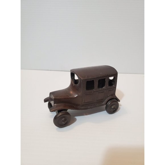 Handmade Car - Statue -Vintage Decoration - Antique - Collector&#39;s - Picture 1 of 10